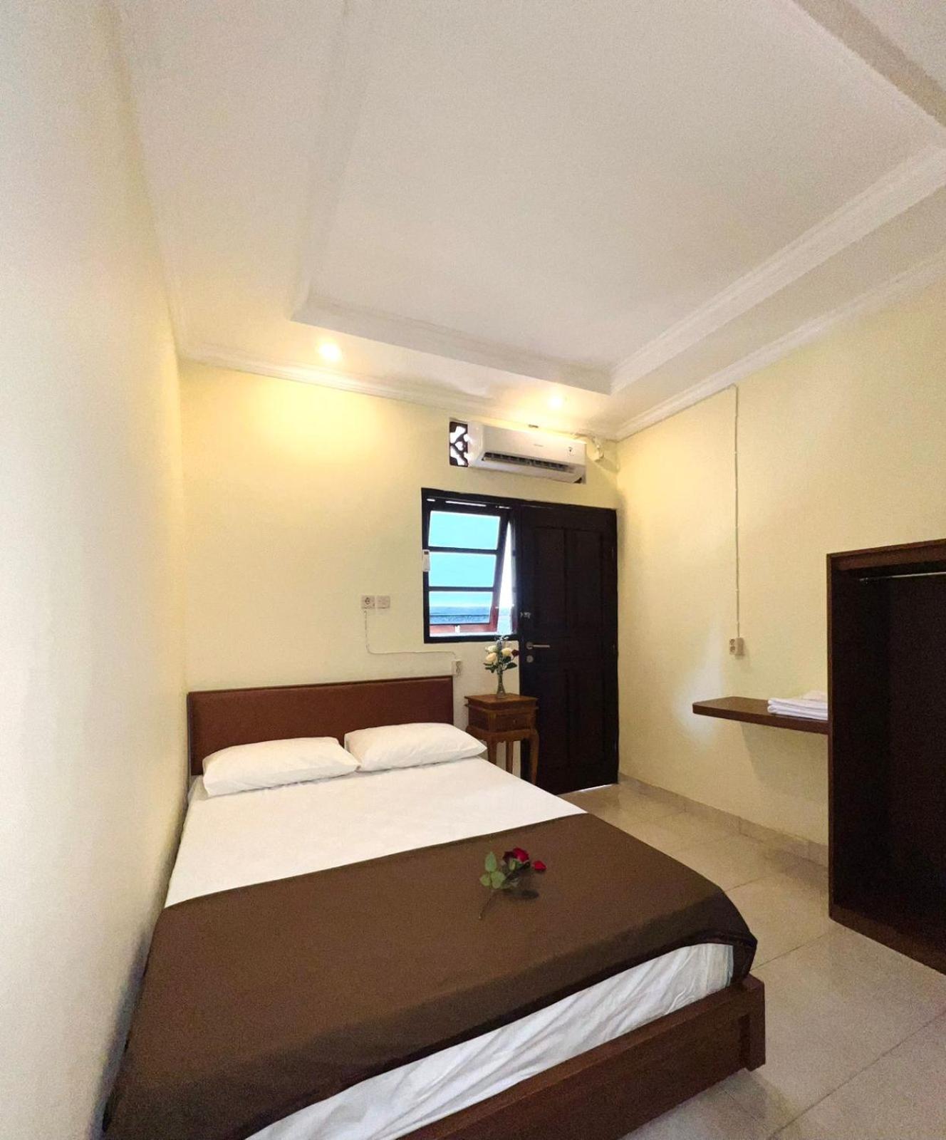 Zigiz Lovina Hostel Екстер'єр фото