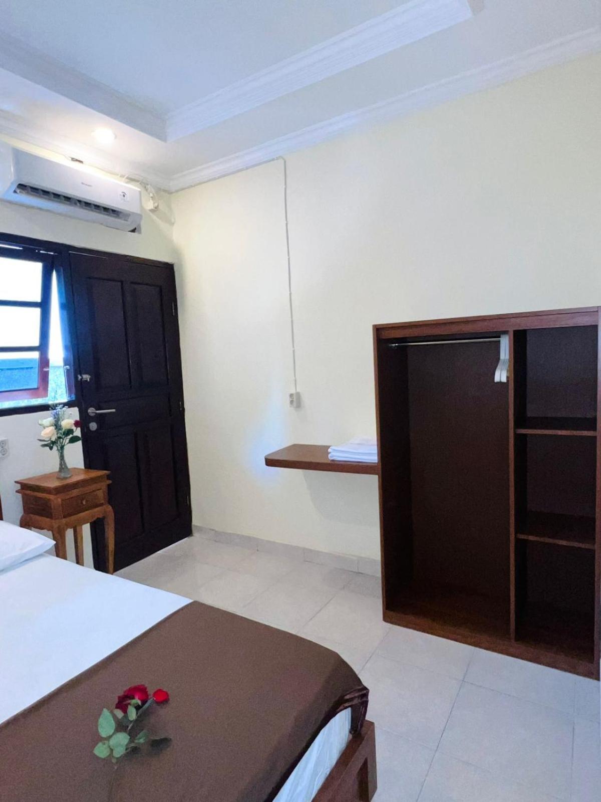 Zigiz Lovina Hostel Екстер'єр фото