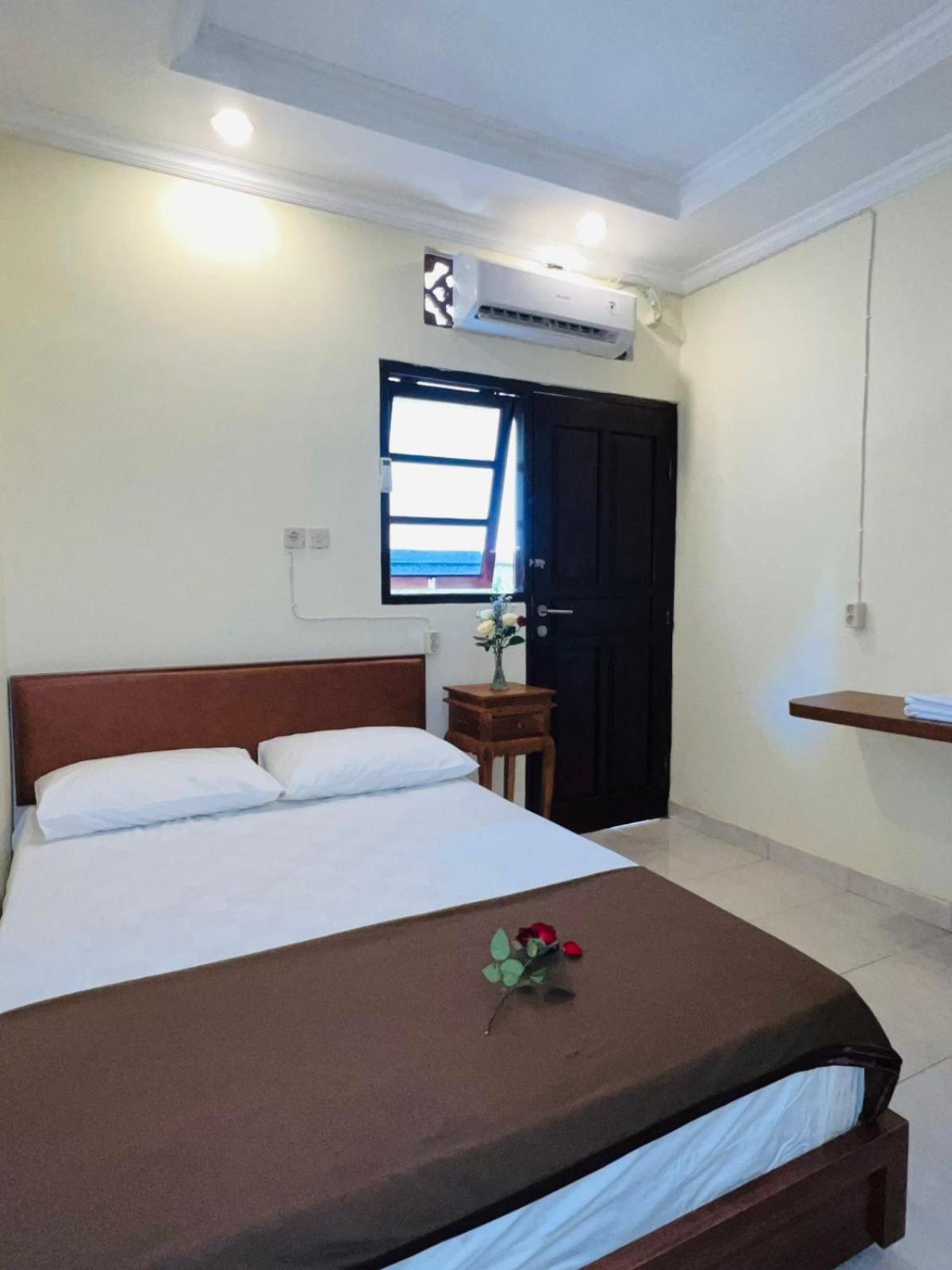 Zigiz Lovina Hostel Екстер'єр фото